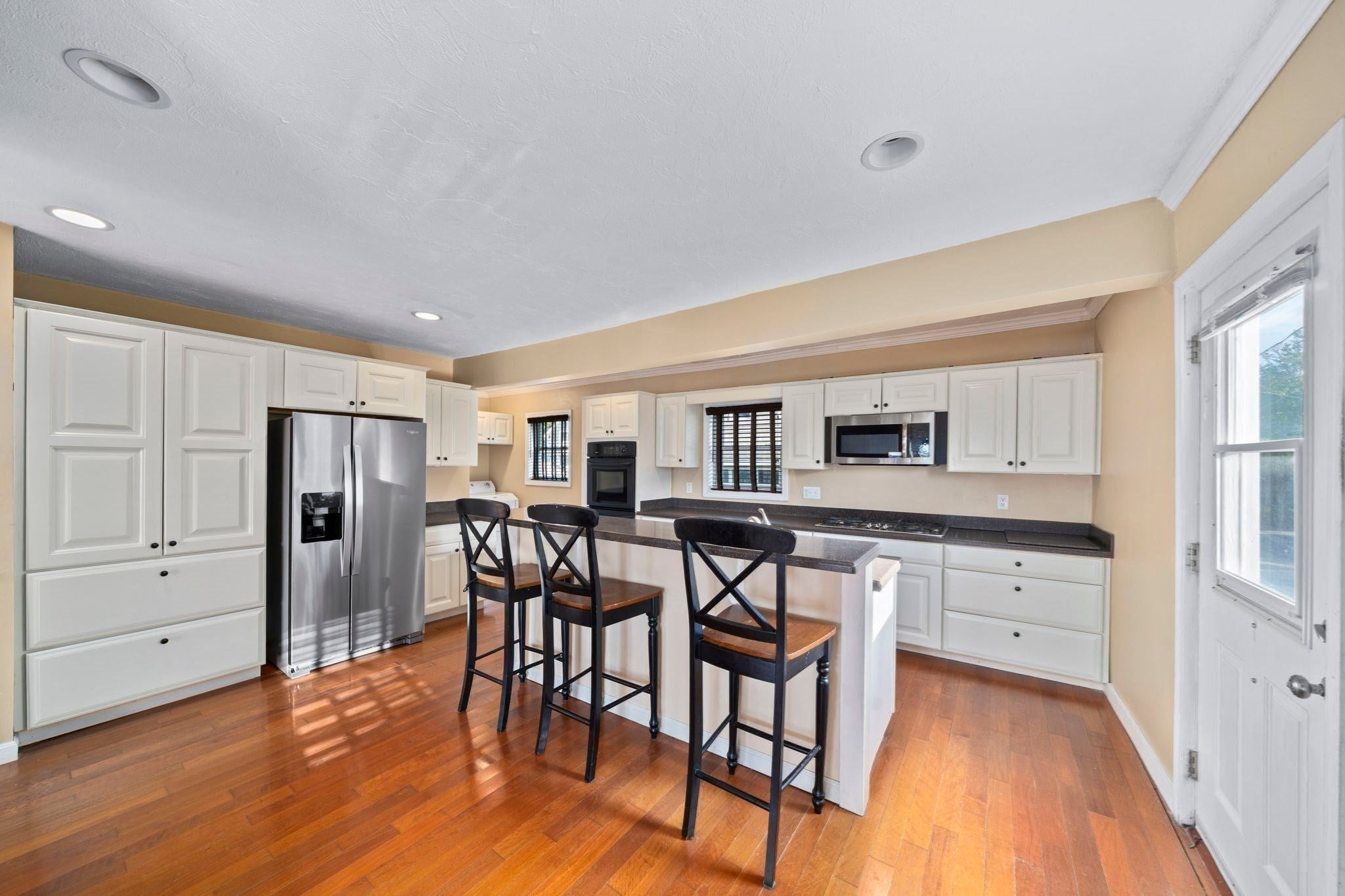 2 Caldwell St, Weymouth, MA, 2 Caldwell St, Weymouth, MA Photo #9