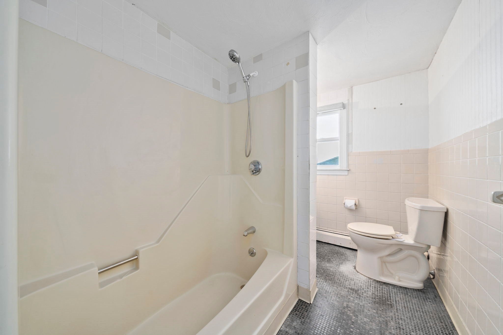 2 Caldwell St, Weymouth, MA, 2 Caldwell St, Weymouth, MA Photo #26