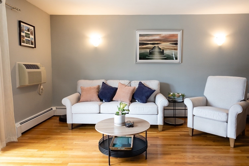 48 Coffey Street 1B