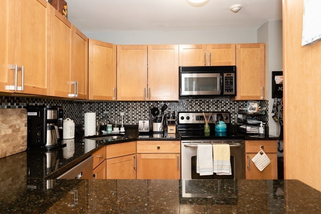 48 Coffey Street 1B