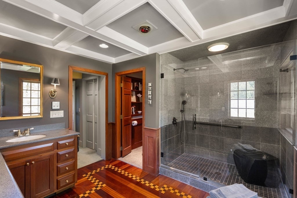 215 Washington Street, Sherborn, MA Photo #22