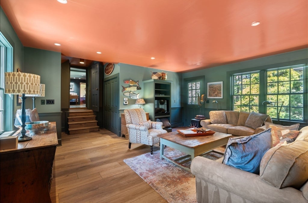 215 Washington Street, Sherborn, MA Photo #7