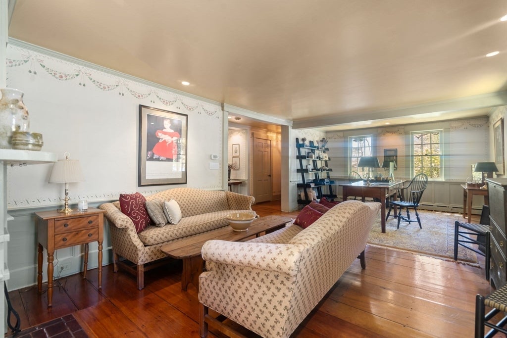 215 Washington Street, Sherborn, MA Photo #15