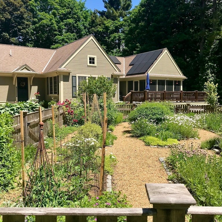 215 Washington Street, Sherborn, MA Photo #38