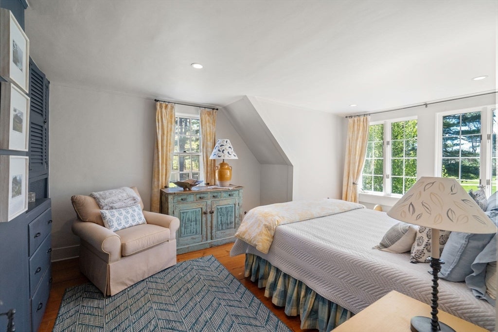 215 Washington Street, Sherborn, MA Photo #24