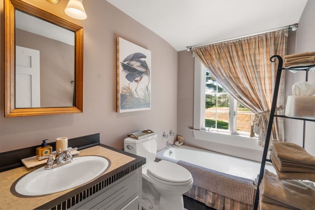 215 Washington Street, Sherborn, MA Photo #25