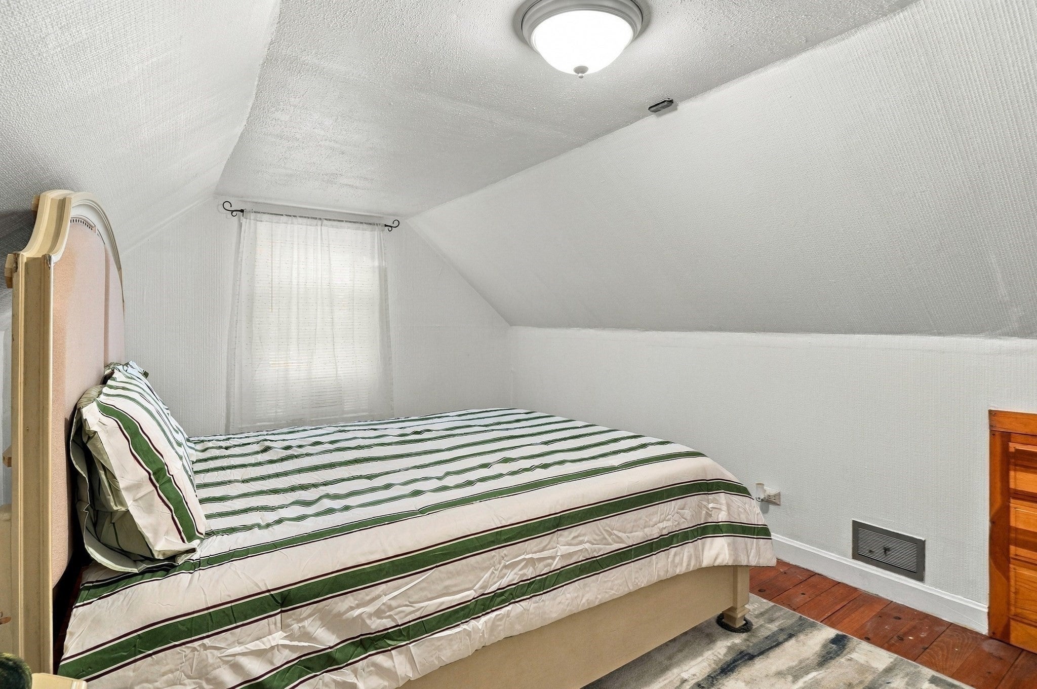 86 Lawton Avenue, Fitchburg, MA, 86 Lawton Avenue, Fitchburg, MA Photo #23