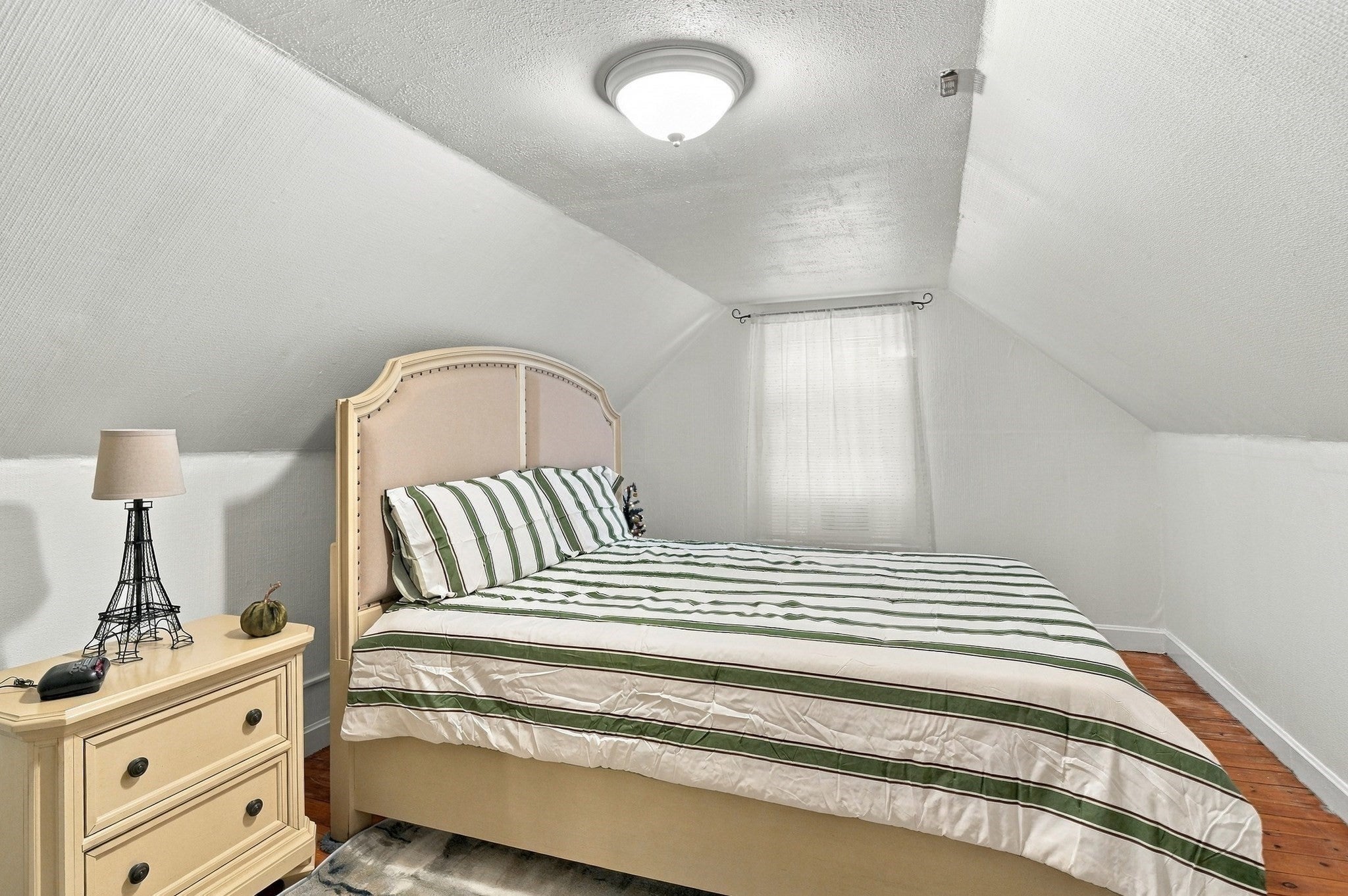 86 Lawton Avenue, Fitchburg, MA, 86 Lawton Avenue, Fitchburg, MA Photo #22