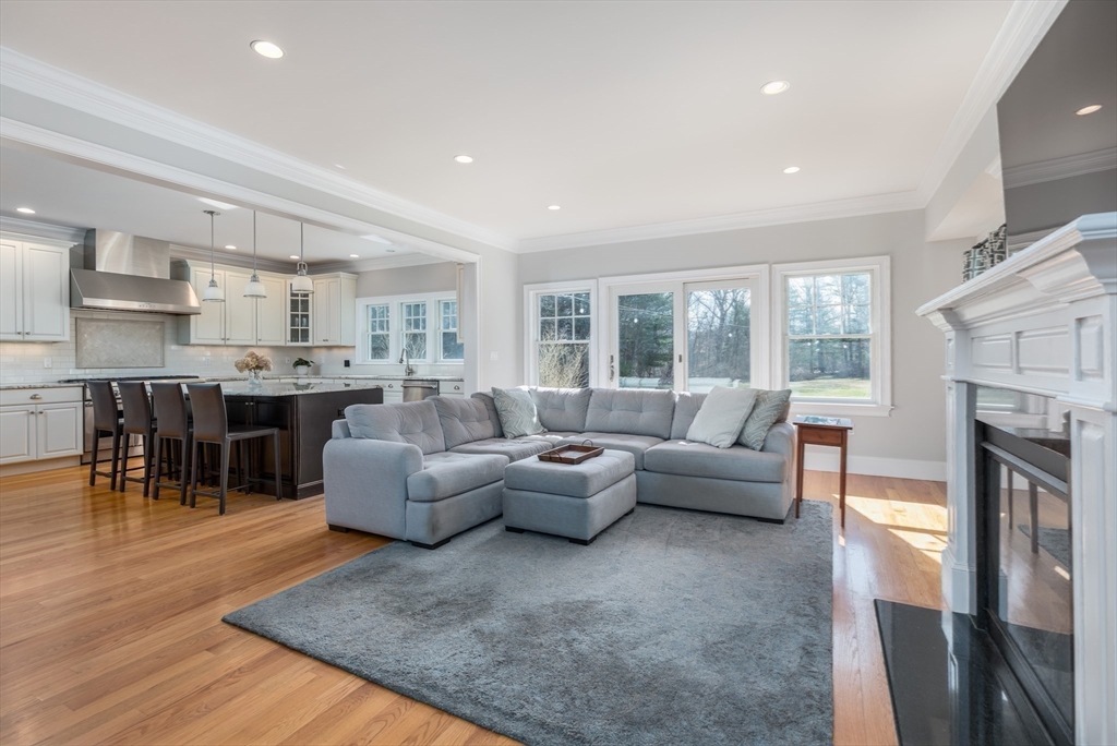 25 Glen Rd