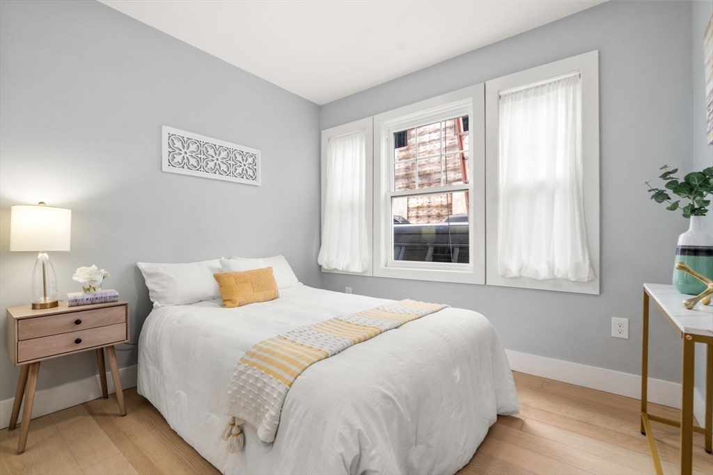 679 Columbia Road #1, Boston, MA Photo #7