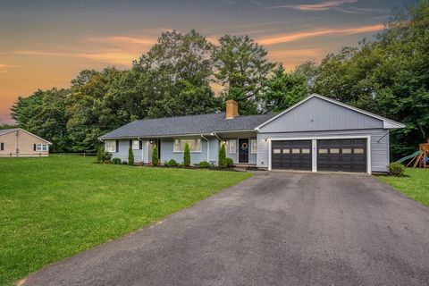 10 Walker Rd Topsfield MA 01983