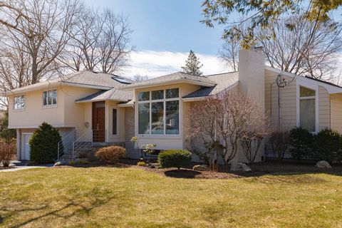 Photo of 22 Burdean Rd, Newton, MA 02459 (MLS # 73498791)