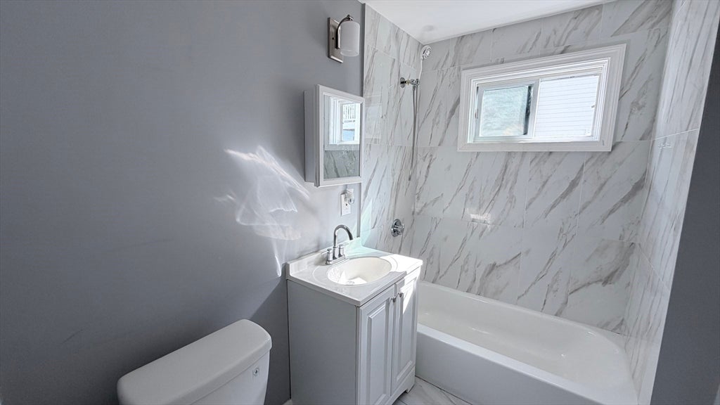 20-22 Edgemere Rd #22, Quincy, MA, 20-22 Edgemere Rd #22, Quincy, MA Photo #11