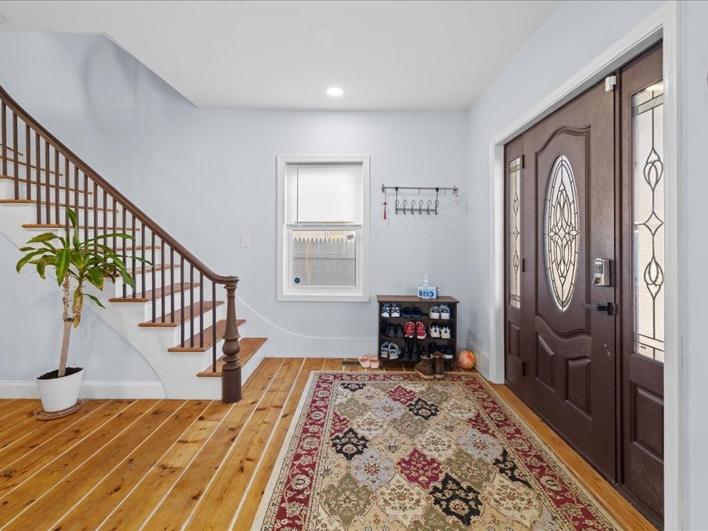 24 Summer St