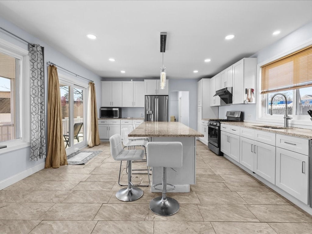 24 Summer St, Westborough, MA, 24 Summer St, Westborough, MA Photo #10