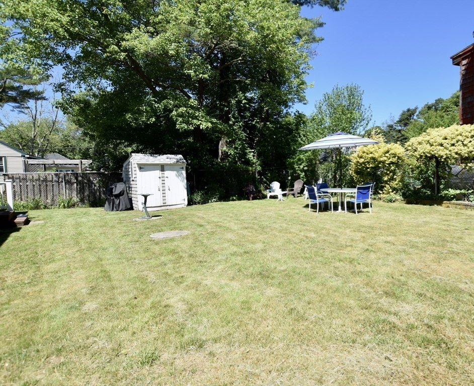 2 Shore Ave, Lakeville, MA Photo #10