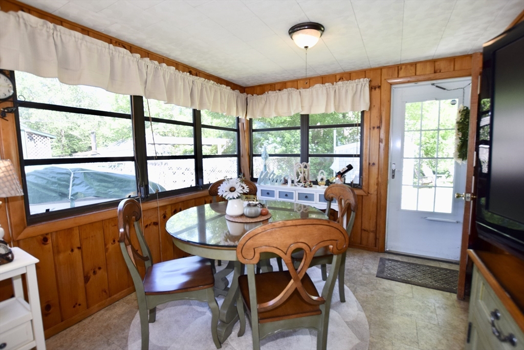 2 Shore Ave, Lakeville, MA Photo #14