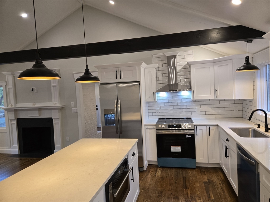 55 Meigs Ln