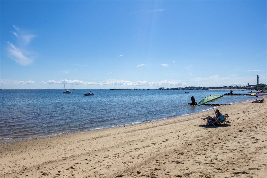 Provincetown, Massachusetts 02657, United States, 4 Bedrooms Bedrooms, ,5 BathroomsBathrooms,Residential,Active,223505