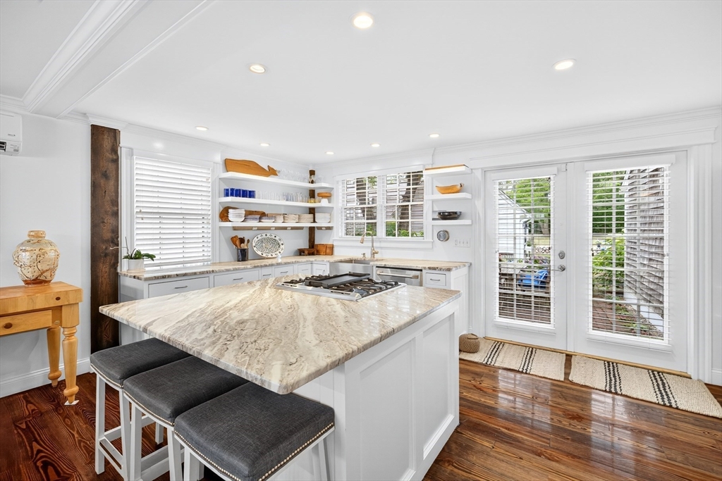 Provincetown, Massachusetts 02657, United States, 4 Bedrooms Bedrooms, ,5 BathroomsBathrooms,Residential,Active,223505