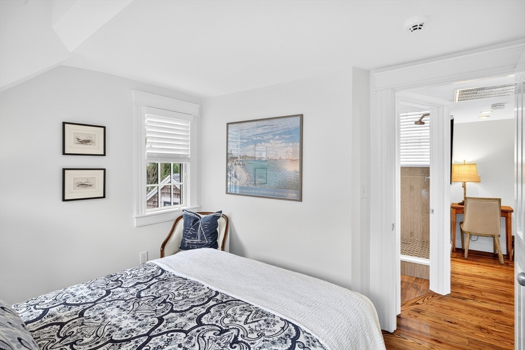 Provincetown, Massachusetts 02657, United States, 4 Bedrooms Bedrooms, ,5 BathroomsBathrooms,Residential,Active,223505