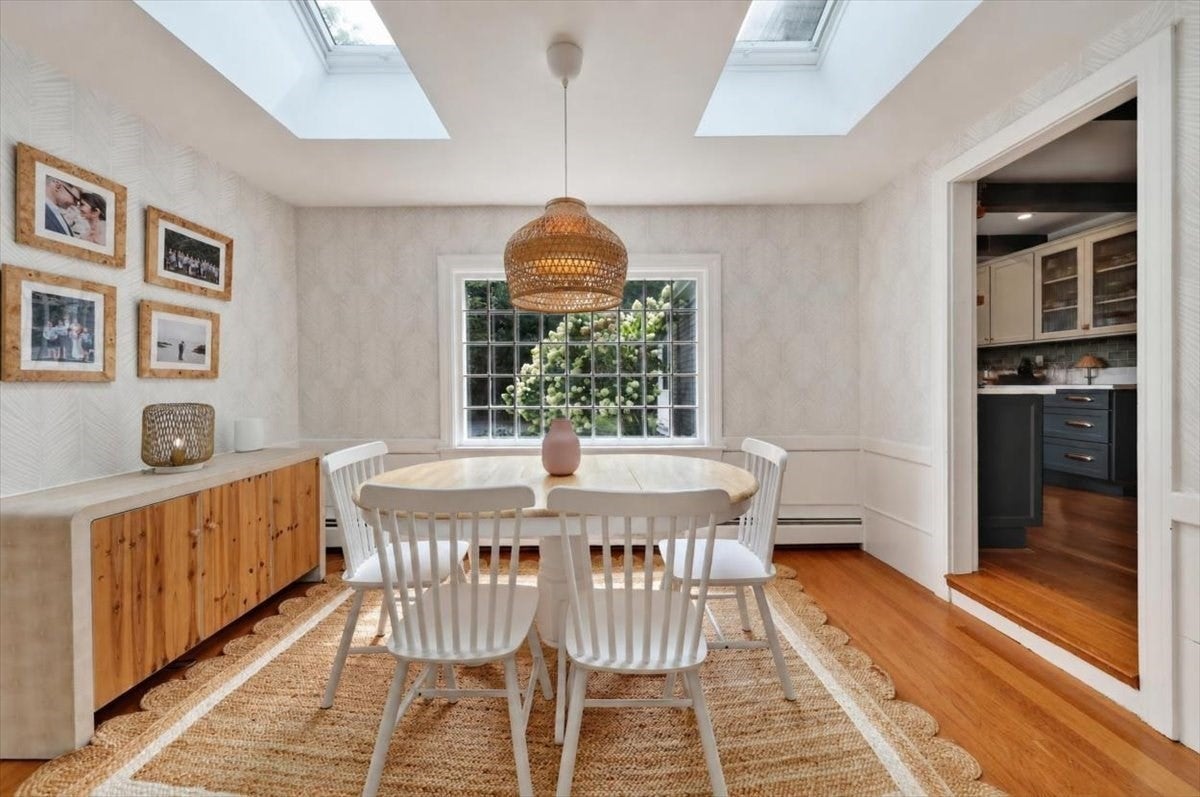 81 Hobart St, Hingham, MA Photo #4