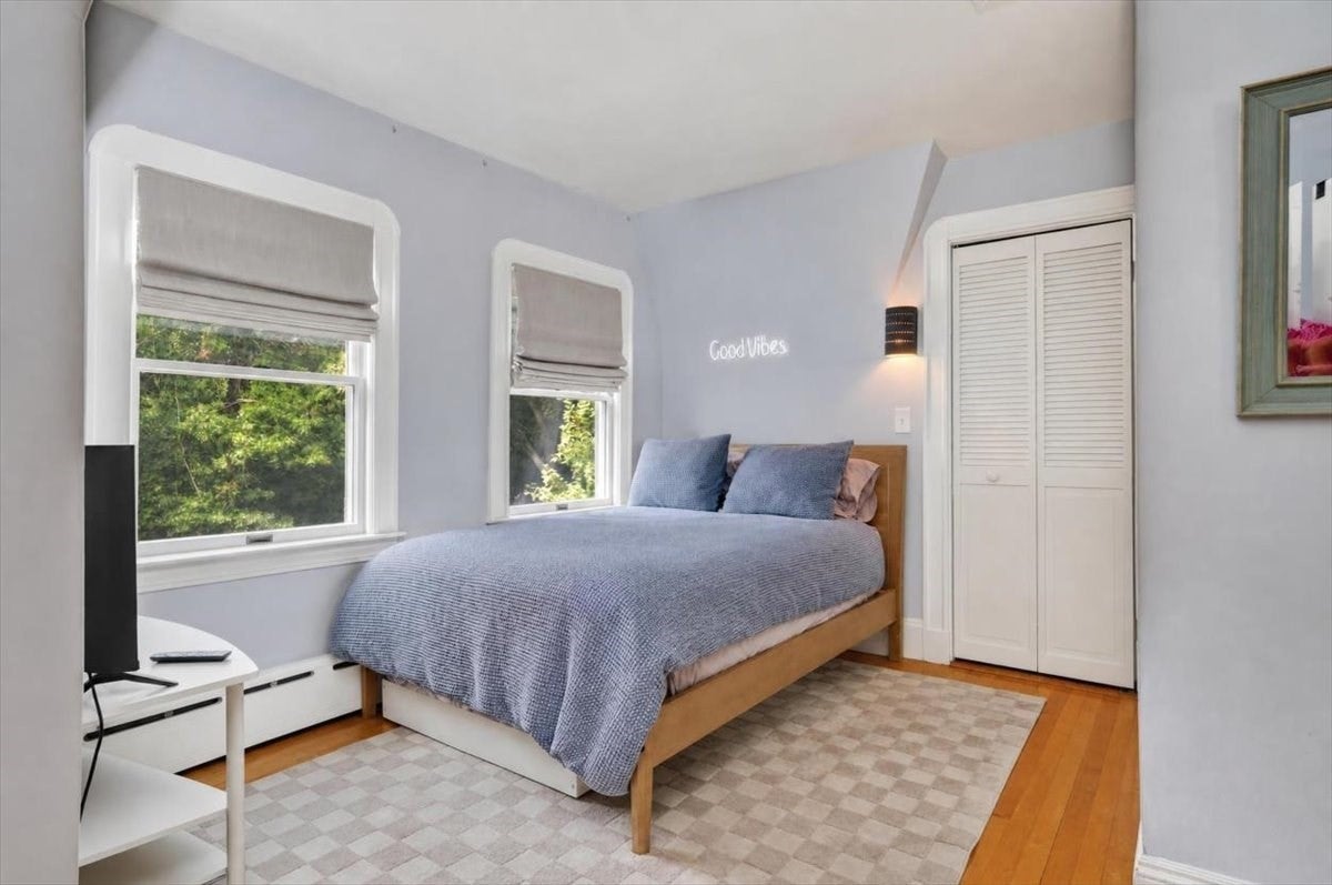 81 Hobart St, Hingham, MA Photo #20
