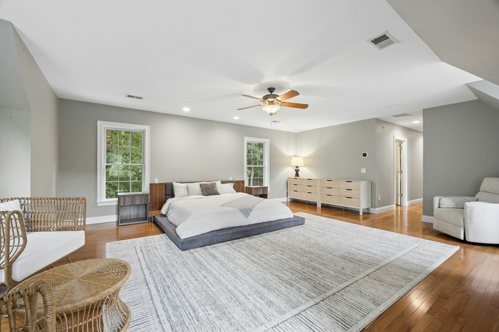 33 Dairy Drive, Upton, MA Photo #22