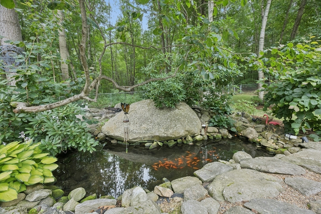 33 Dairy Drive, Upton, MA Photo #35