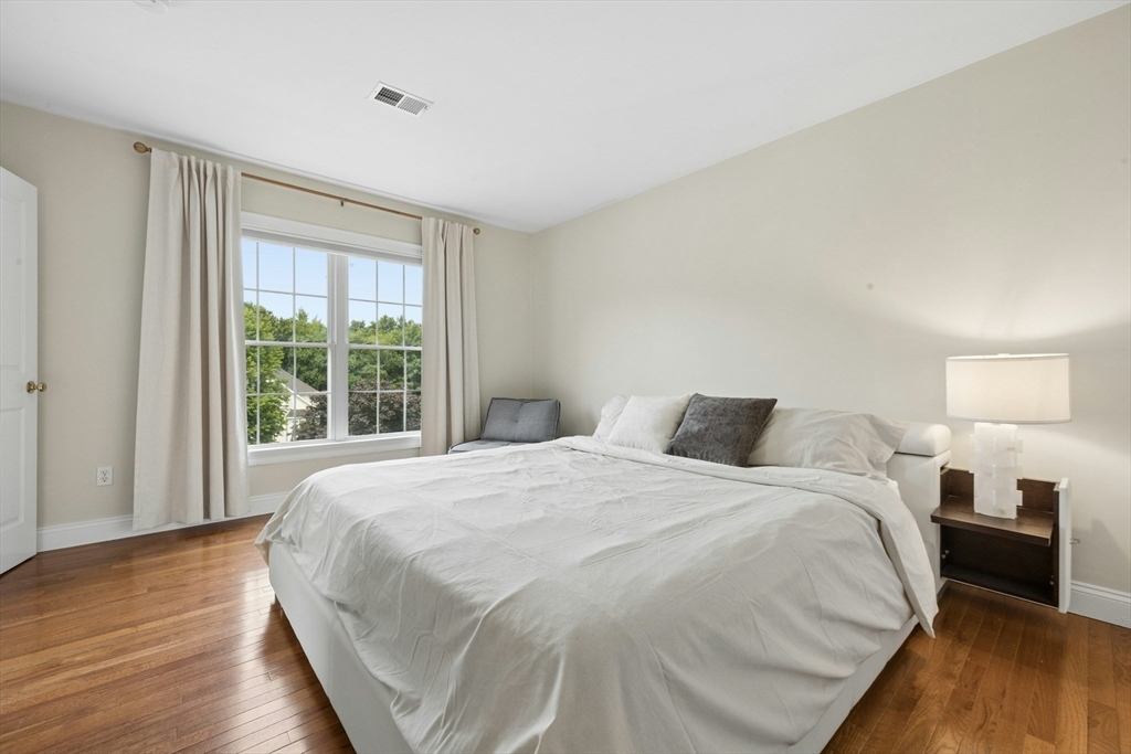 33 Dairy Drive, Upton, MA Photo #26