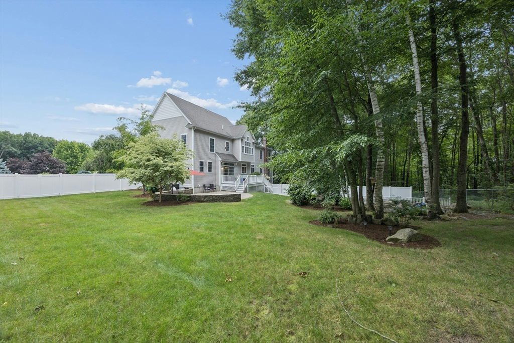 33 Dairy Drive, Upton, MA Photo #36