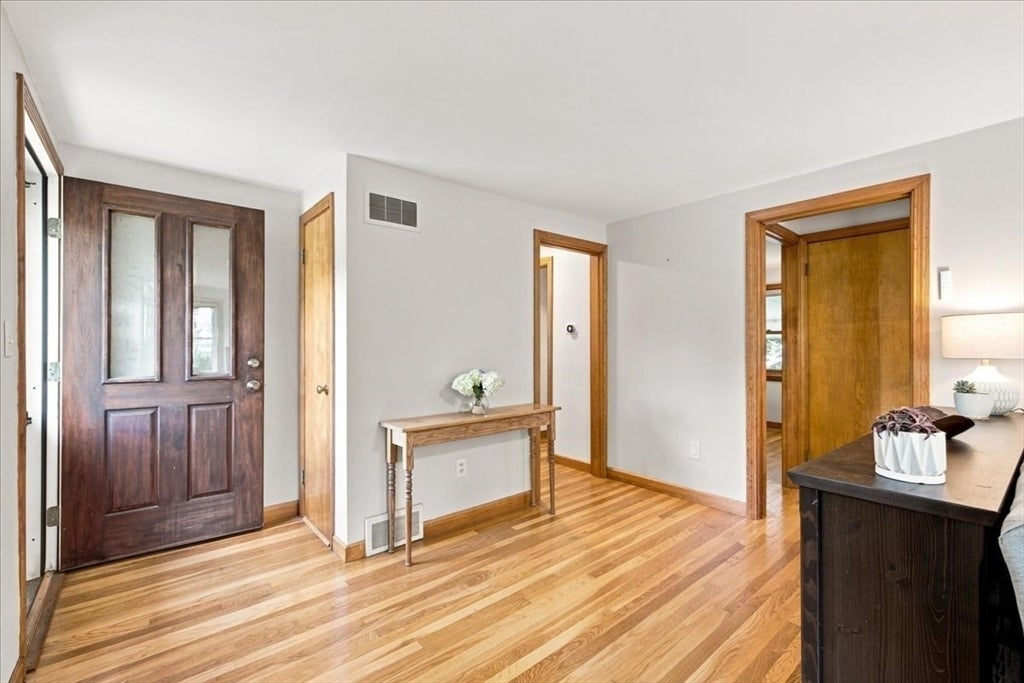 54 Mountain Avenue, Norwood, MA, 54 Mountain Avenue, Norwood, MA Photo #8