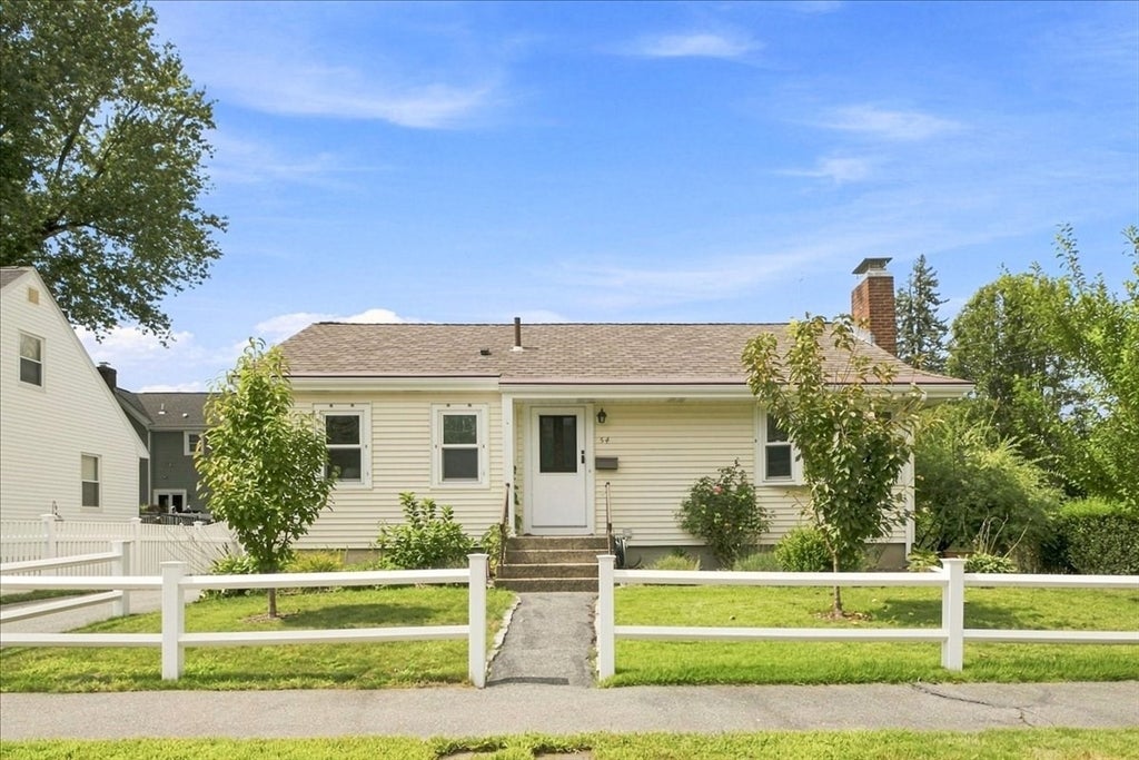 54 Mountain Avenue, Norwood, MA, 54 Mountain Avenue, Norwood, MA Photo #2