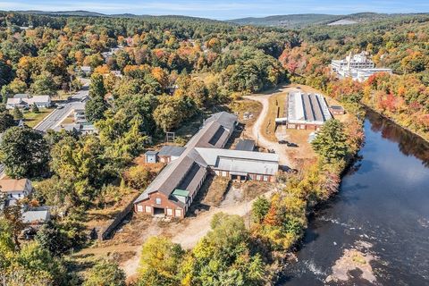 70 W River St Orange MA 01364