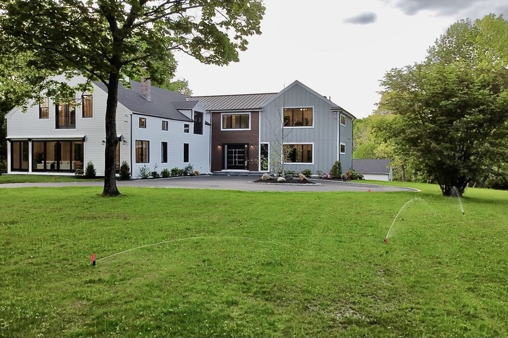 741 Boston Post Rd