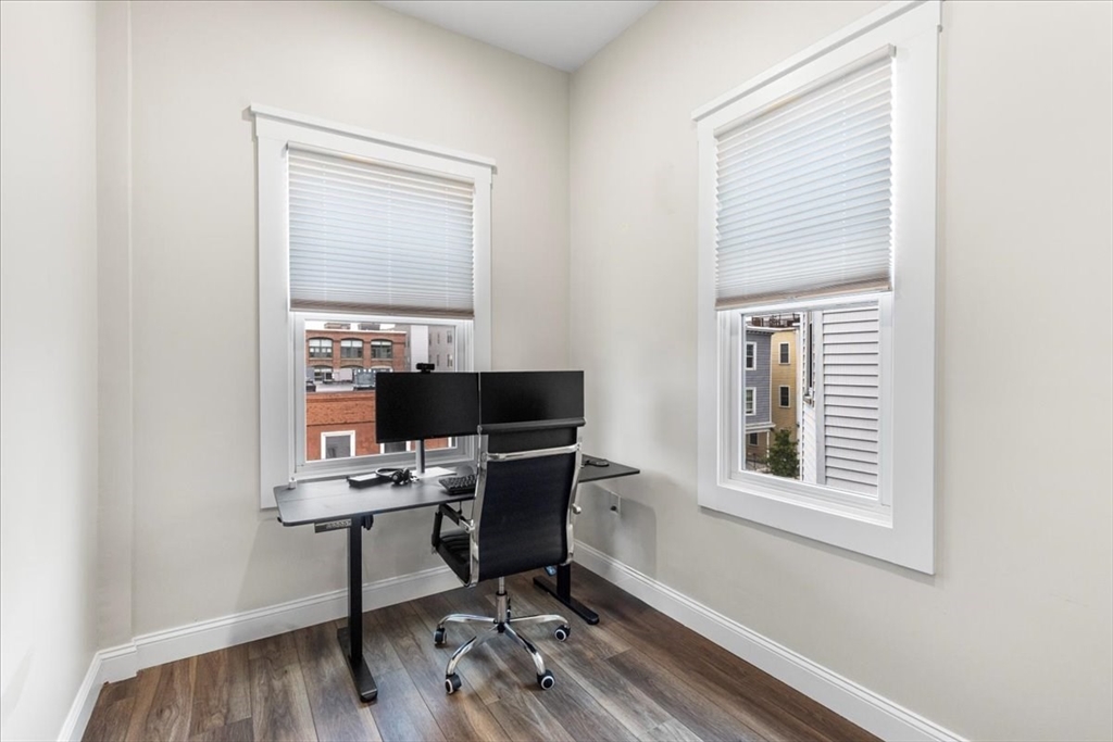 701 East 2nd Street 1