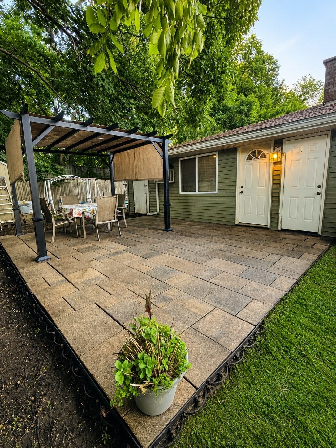 52 Dodge Rd, Brockton MA 02302