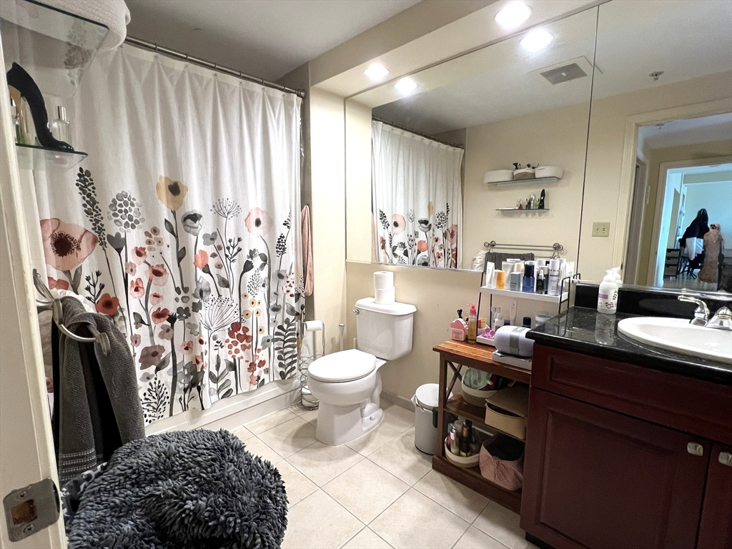 1 Nassau St 1607