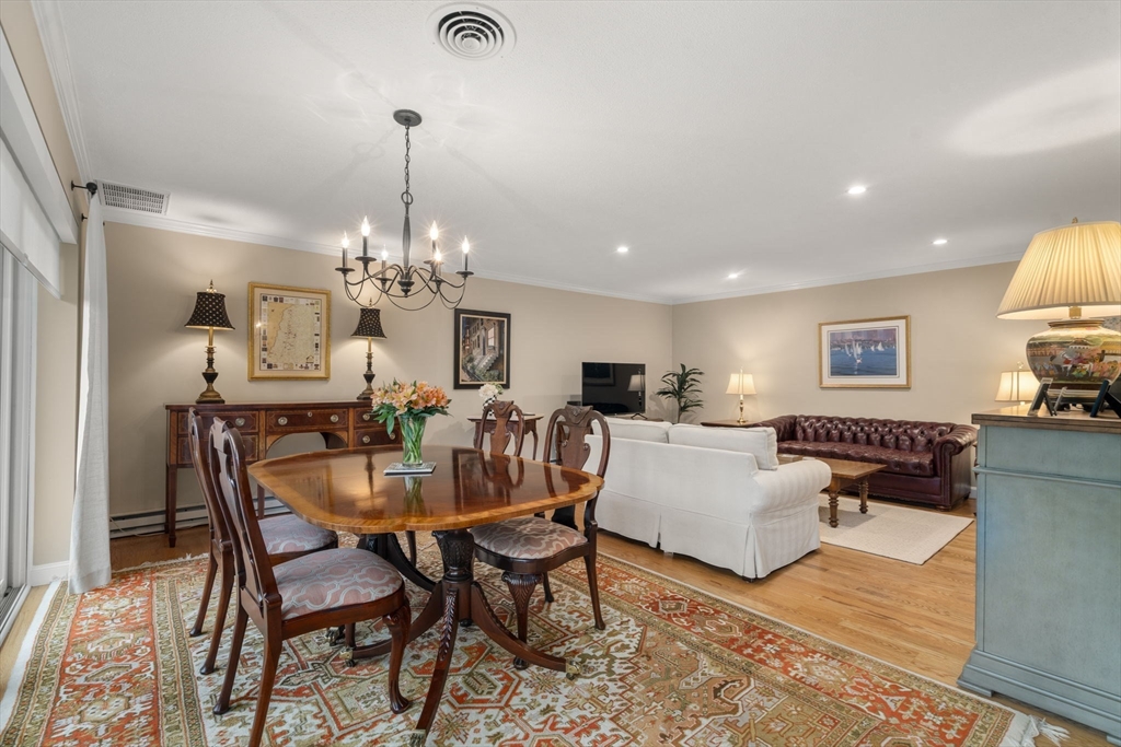 1206 Greendale Ave 214