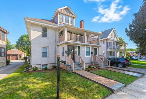 11 Payson Rd 11 Belmont MA 02478