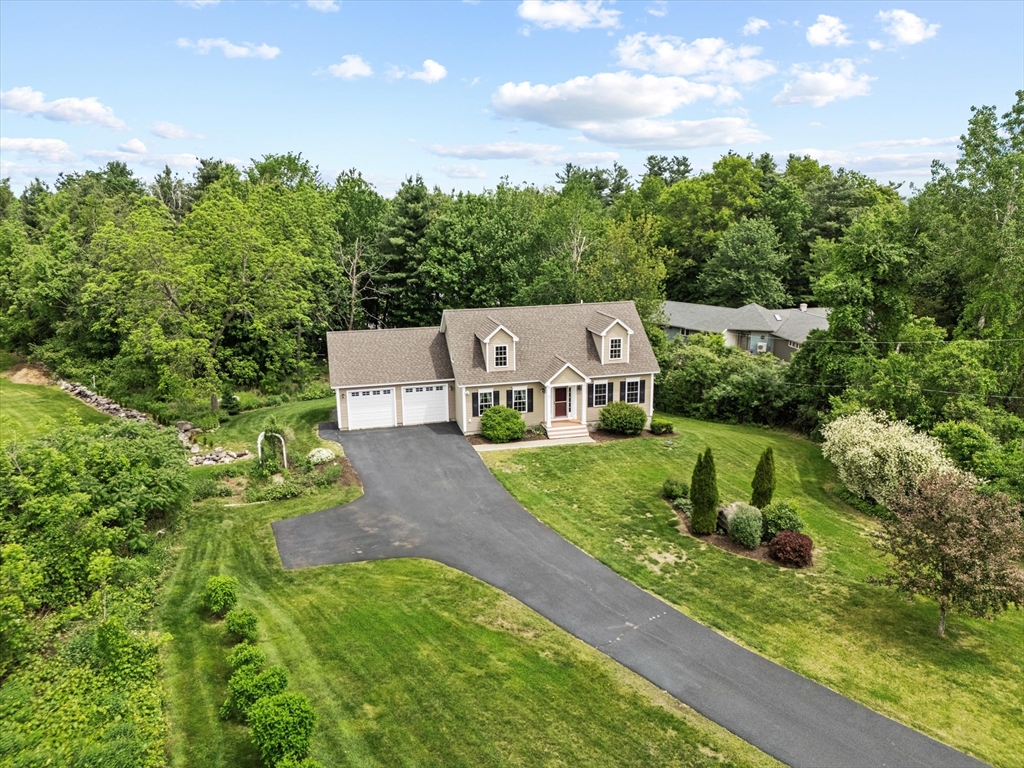 43 Julian Dr
