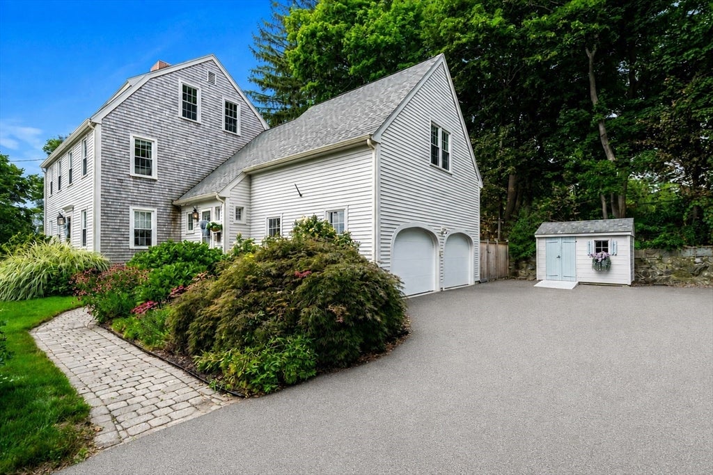 26 Summit Place