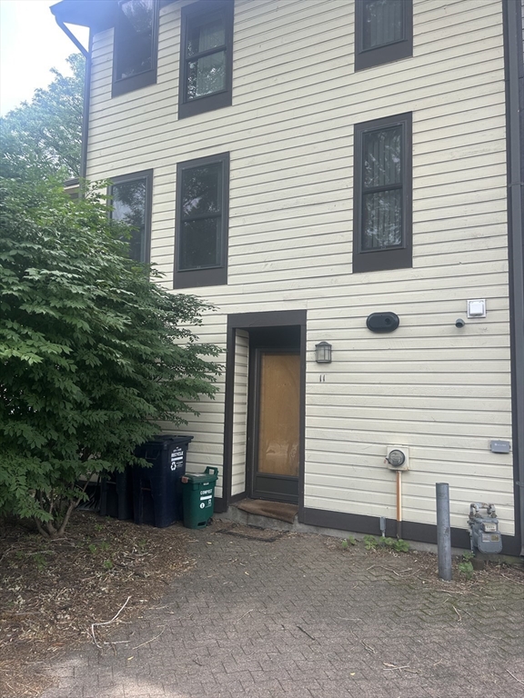 Cambridge, Massachusetts 02141, United States, 2 Bedrooms Bedrooms, ,2 BathroomsBathrooms,Residential,Active,164637