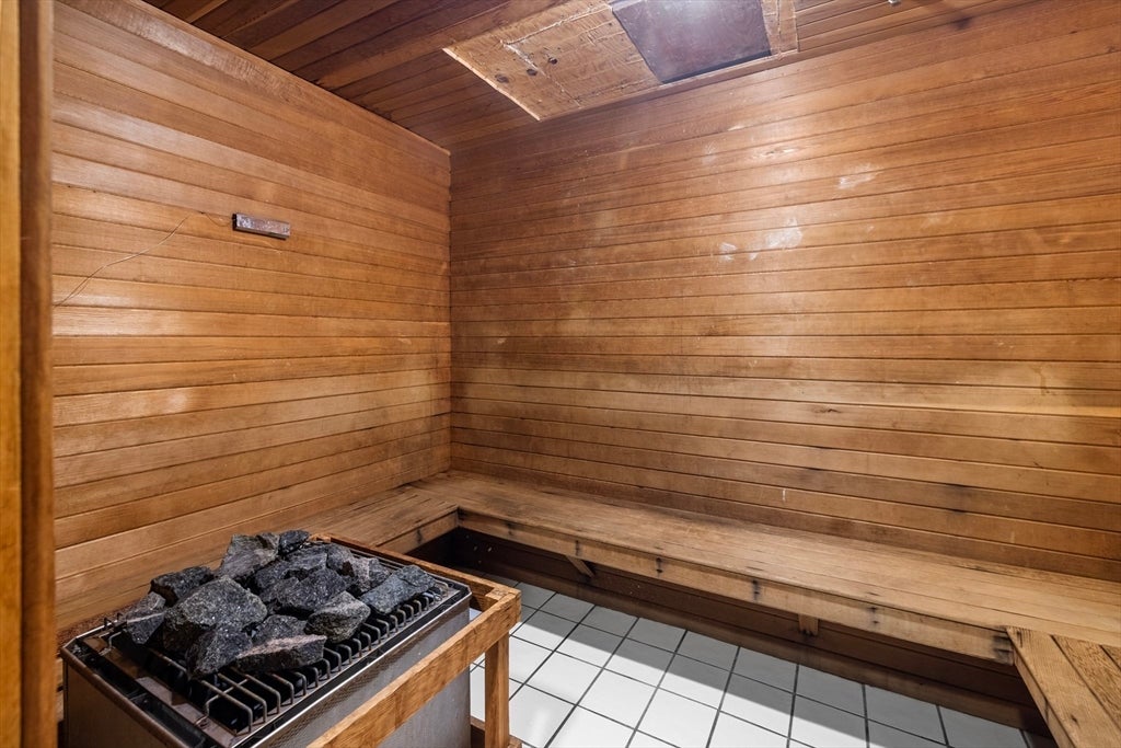 30 Revere Beach Pkwy #109, Medford, MA, 30 Revere Beach Pkwy #109, Medford, MA Photo #14