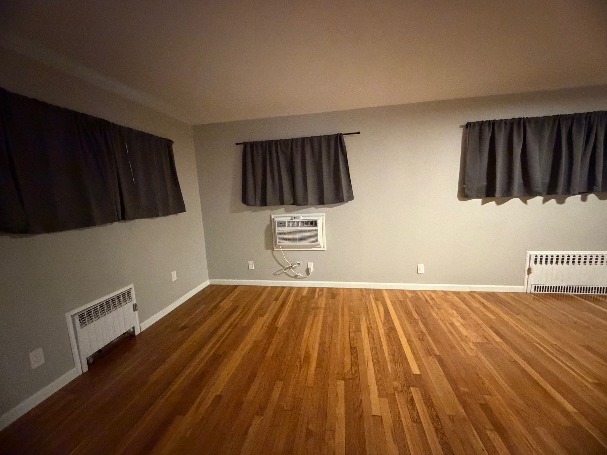 80 Hilton St, Chicopee, MA Photo #7