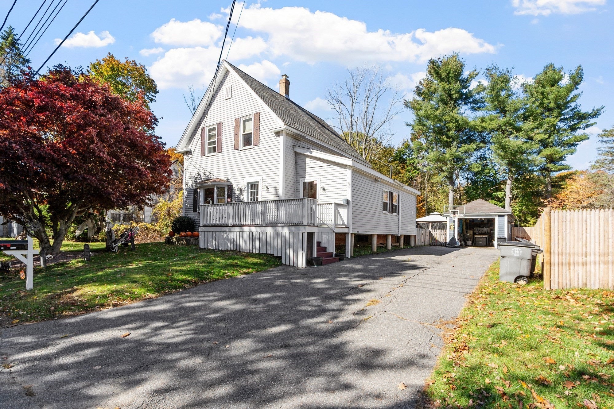 80 Lennon St