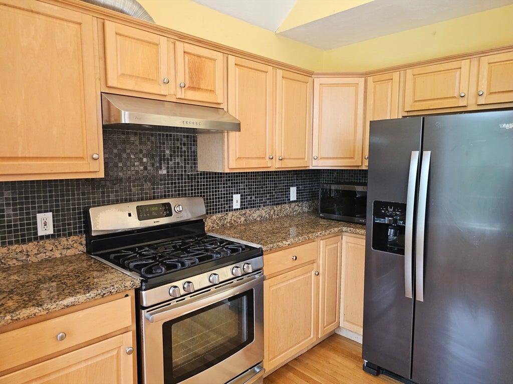 202 Falls Blvd, Quincy, MA, 202 Falls Blvd, Quincy, MA Photo #34