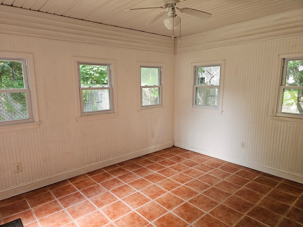 202 Falls Blvd, Quincy, MA, 202 Falls Blvd, Quincy, MA Photo #12