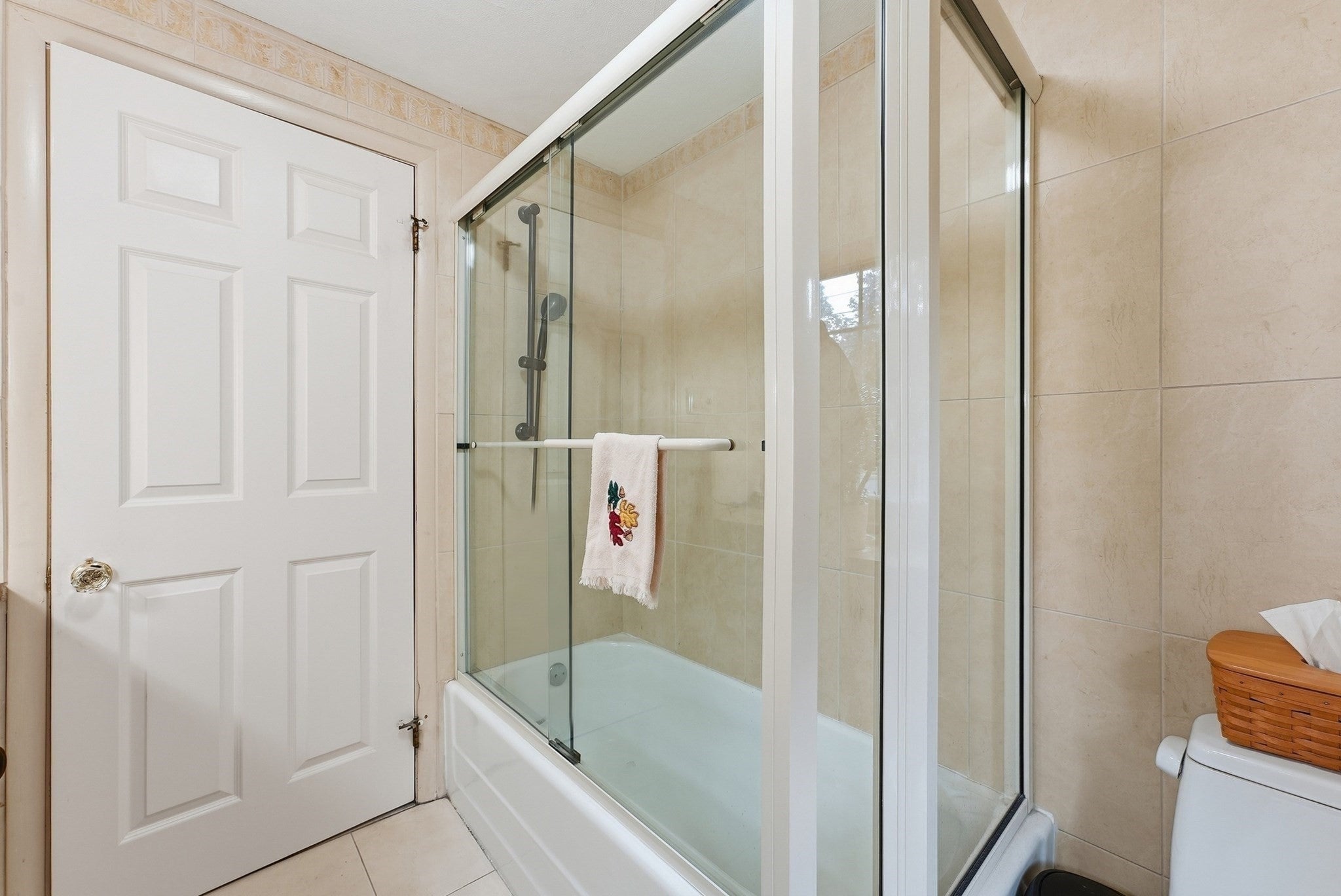 72 Sunset Terrace, Agawam, MA, 72 Sunset Terrace, Agawam, MA Photo #16