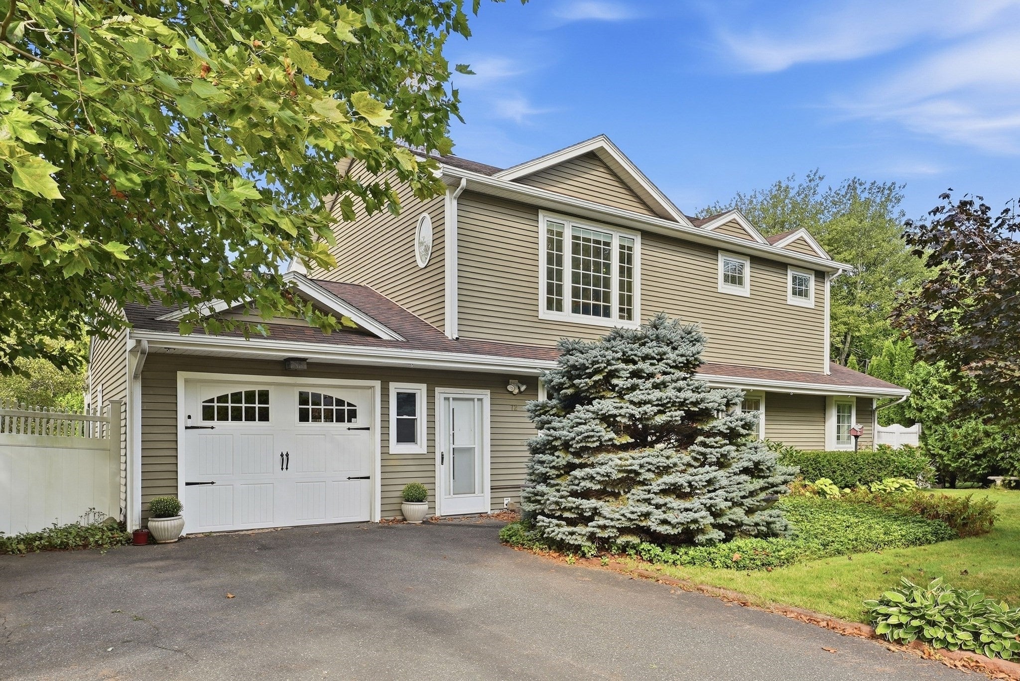 72 Sunset Terrace, Agawam, MA, 72 Sunset Terrace, Agawam, MA Photo #1